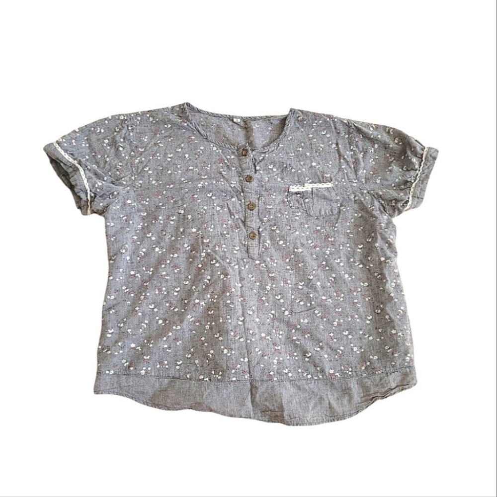 VINTAGE Grandma Floral Grey Short Semi-Puff Sleeve Crew Neck Top w/Eyelet Shirt